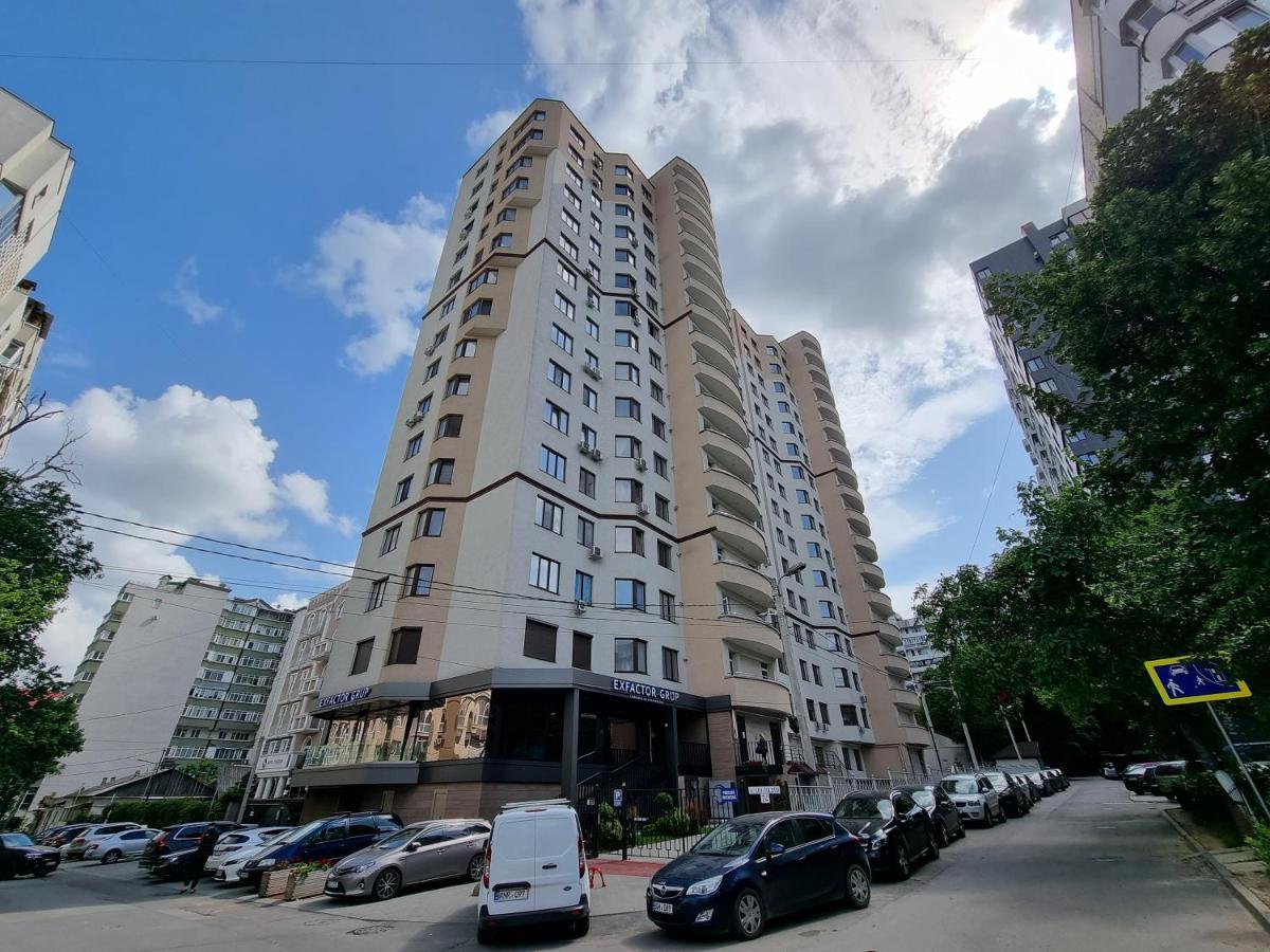 Diplomat The Best Ultra Central Apartaments Кишинев Екстериор снимка